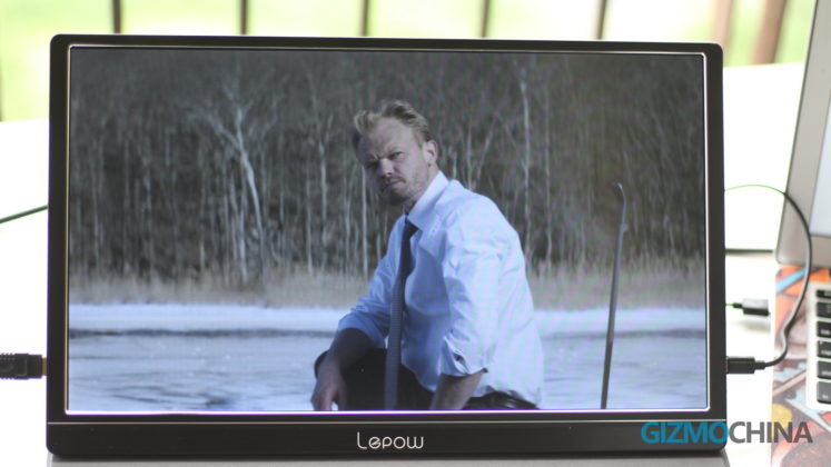 Lepow hordozható monitor áttekintése 39 